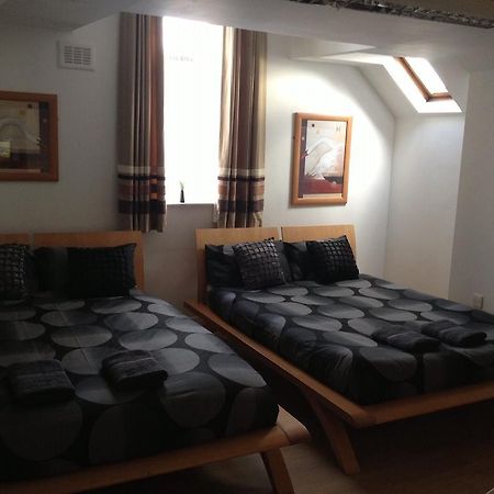 The Kingscliffe Guesthouse Manchester Eksteriør billede